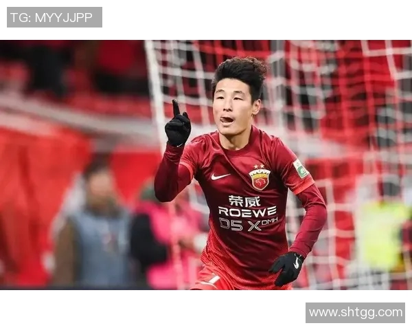 中国足球巨星盛放：传承与拼搏