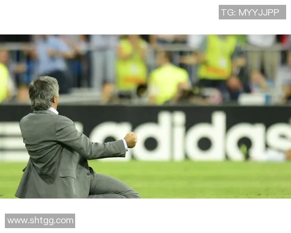 当足球巨星遇上可爱萌宠温情陪伴背后的独特故事